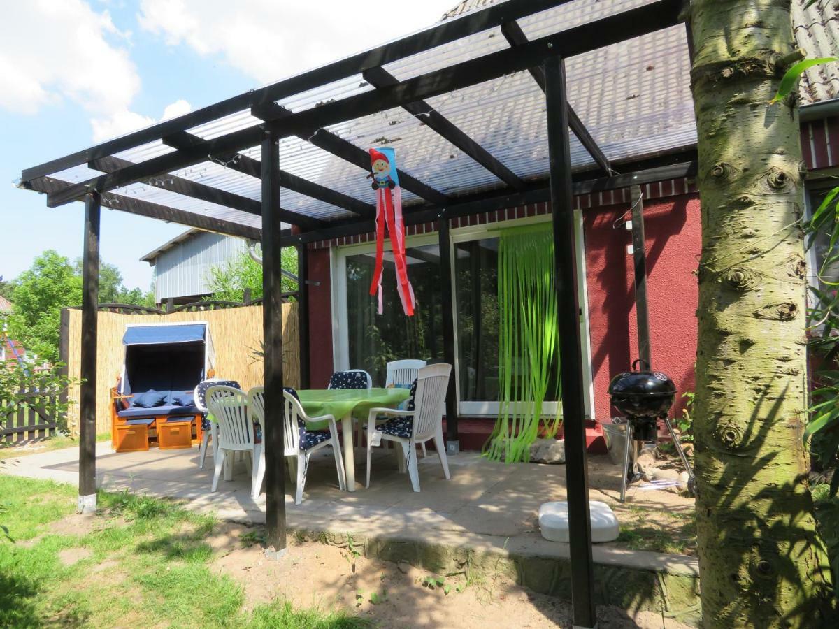 Ferienhaus Auf Vier-Linden-Hof Villa Kuden Exterior foto