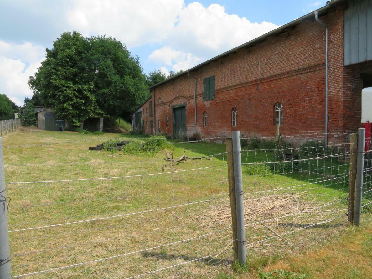 Ferienhaus Auf Vier-Linden-Hof Villa Kuden Exterior foto